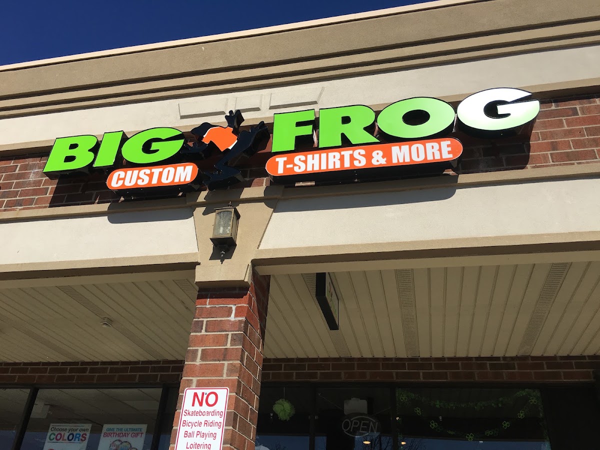 Big Frog Custom T-Shirts & More Storefront